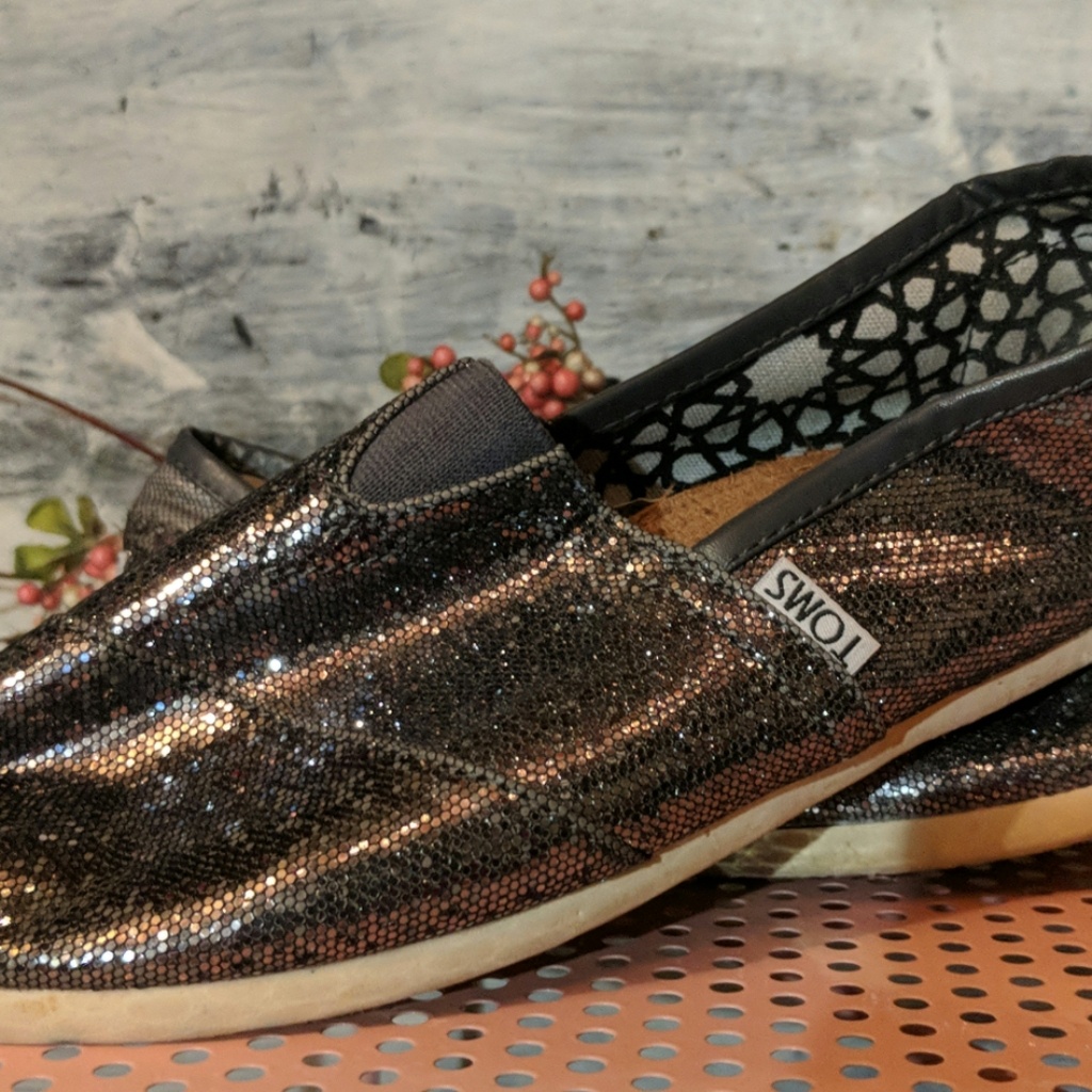 Toms Silver W8